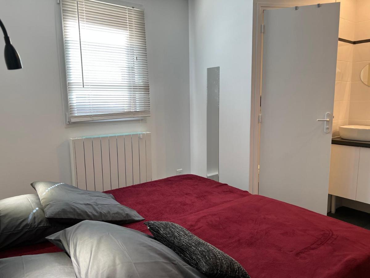 Cite Pilleux - Cozy Apartment In A Private Lane Paris Eksteriør bilde