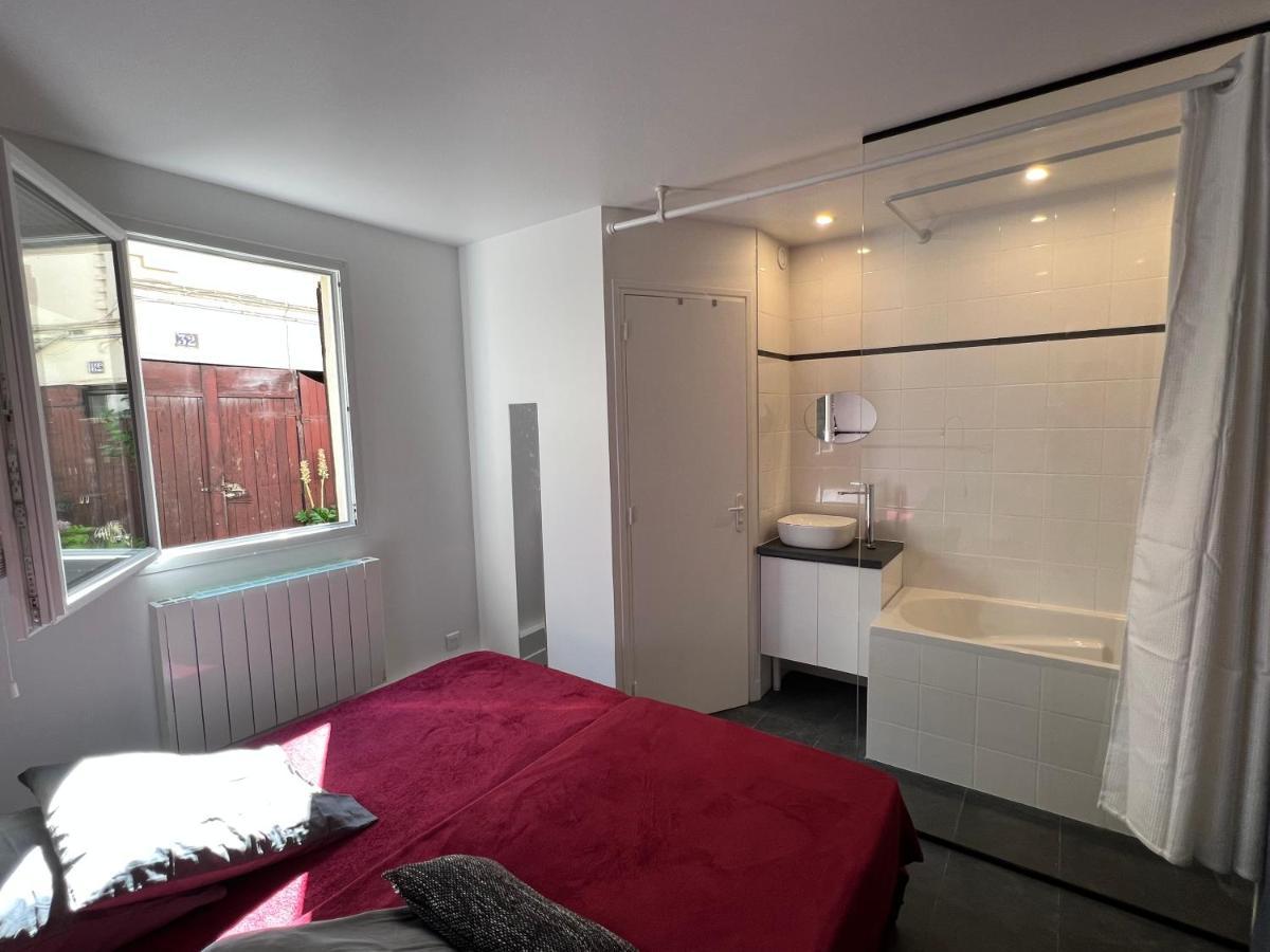 Cite Pilleux - Cozy Apartment In A Private Lane Paris Eksteriør bilde