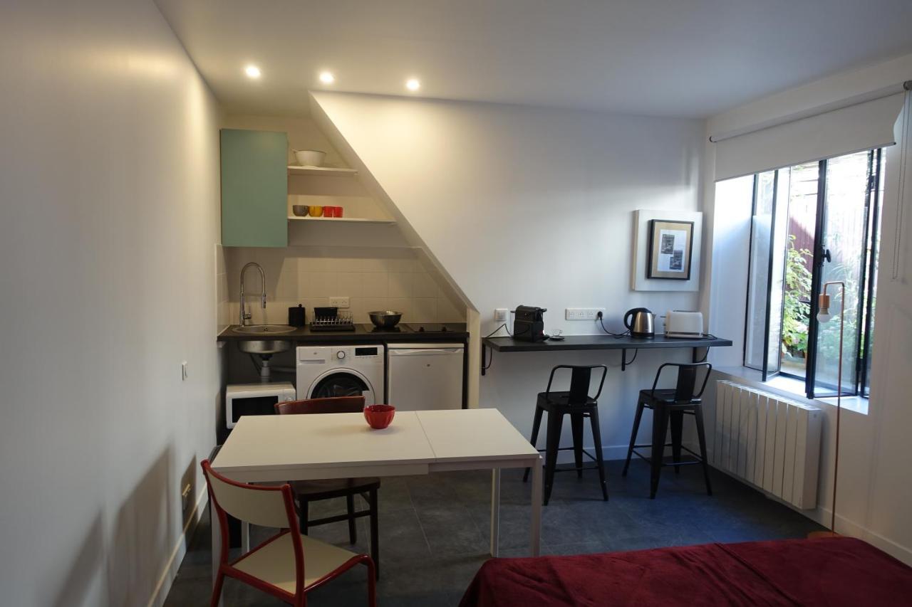 Cite Pilleux - Cozy Apartment In A Private Lane Paris Eksteriør bilde